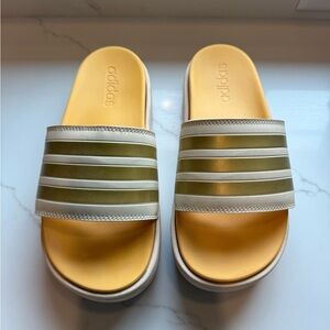 Adidas Adilette platform sandal
